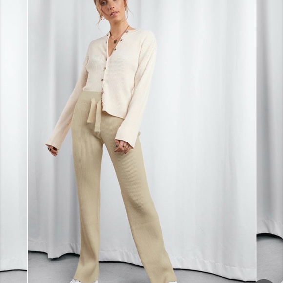 XLE Paige Comfy Rib Knitted Button Top - Picture 2 of 9